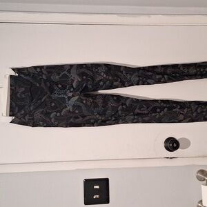 Rainbow reflective Mushroom trippy stretchy leggings Size Medium ravewear